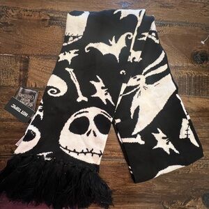 Disney Black and White Nightmare Before Christmas Scarf NWT